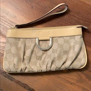 Gucci wristlet purse